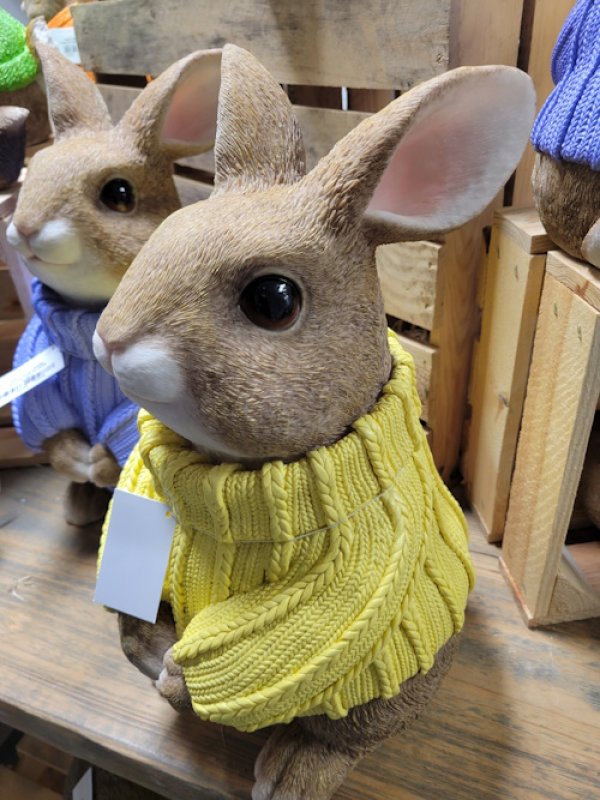 Preview: Hase mit Pulli Gelb, H38 cm